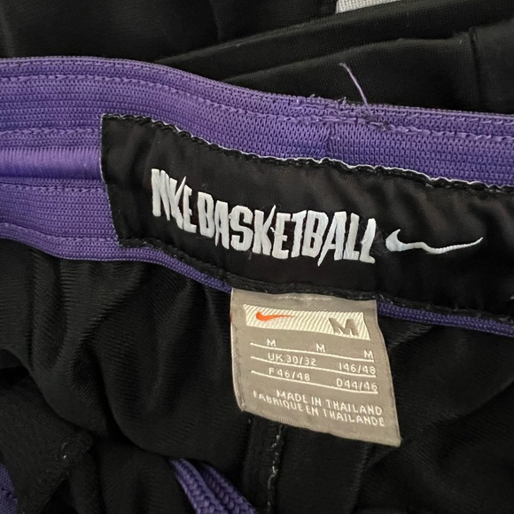 Nike Kobe Black/Purple Sweatpants Men’s Size Medium - Picture 4 of 4